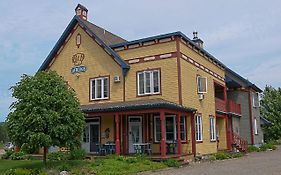 Le Voyageur Mont-tremblant